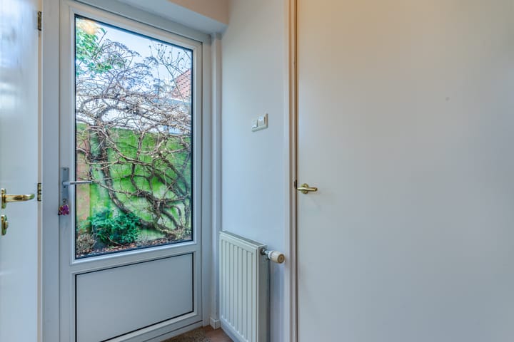 Foto 15 van Heistraat 10