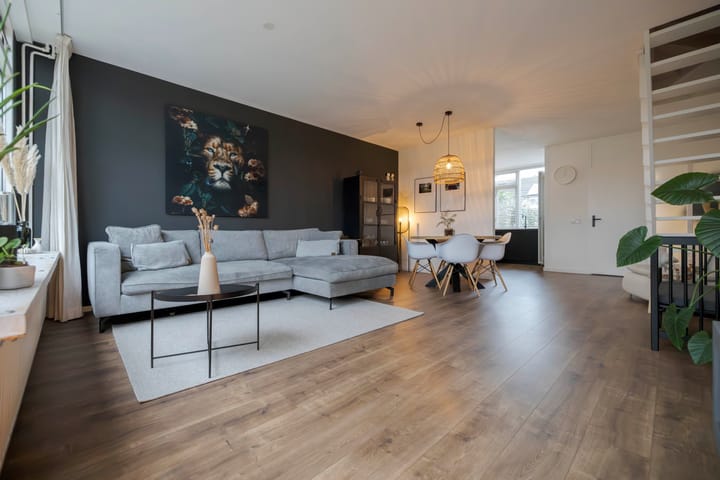 Foto 11 van Oudenboschstraat 83