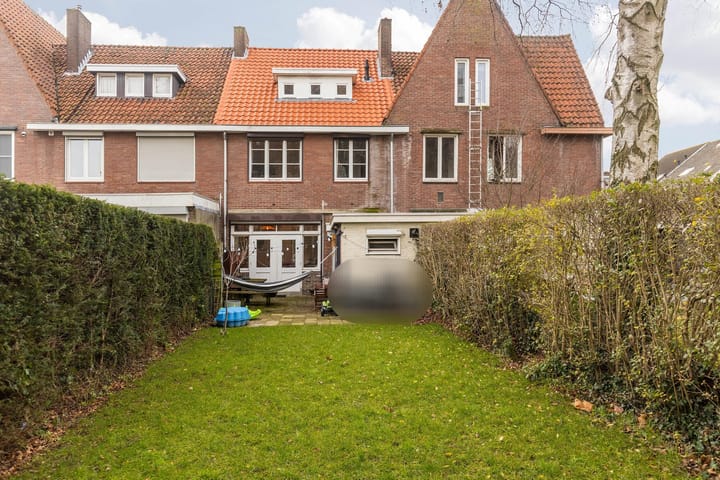 Foto 27 van Leeuwerikstraat 34