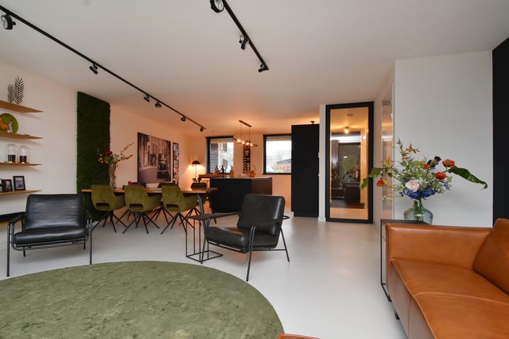 Foto 13 van Anjerdreef 84