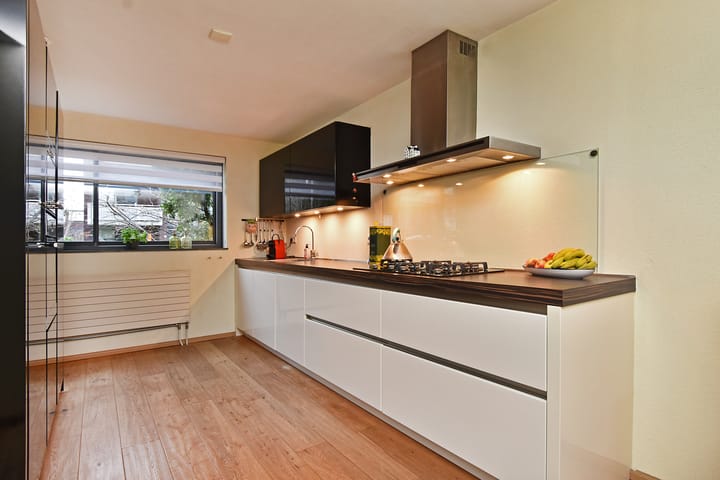 Foto 4 van Achtmanstraat 1