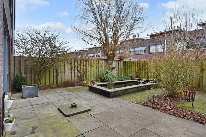 Foto 13 van Achtmanstraat 1