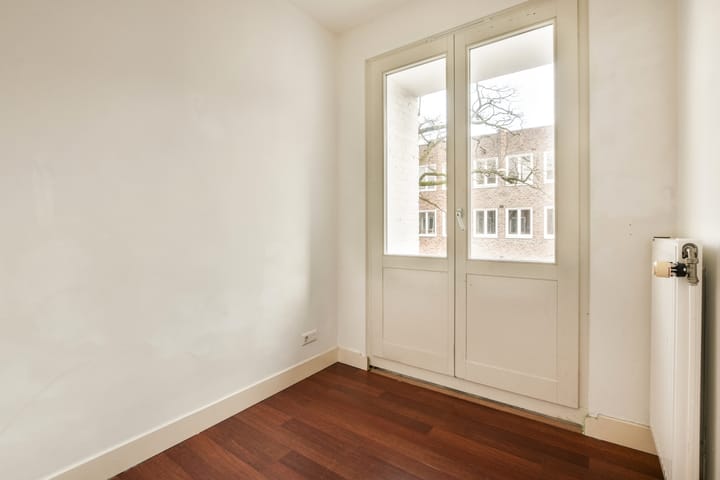 Photo 20 of Van Spilbergenstraat 17-2