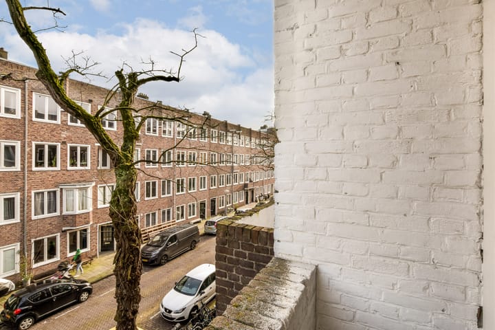 Photo 24 of Van Spilbergenstraat 17-2