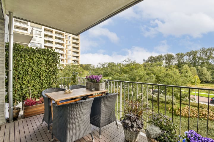 Photo 9 of Saskia van Uijlenburgkade 138