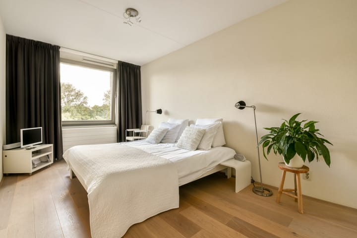 Photo 12 of Saskia van Uijlenburgkade 138