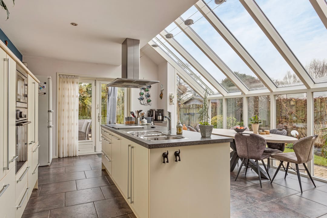 Foto 2 van Bernhardstraat 32