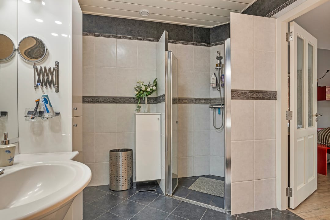 Foto 17 van Bernhardstraat 32