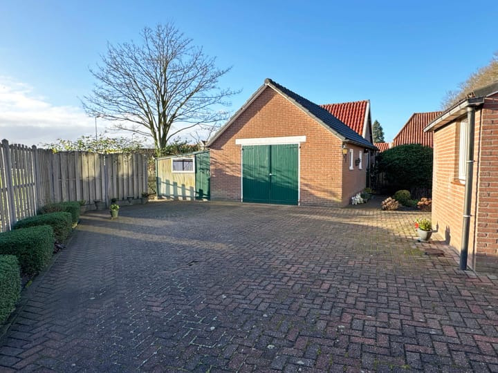 Foto 12 van de Loo 72