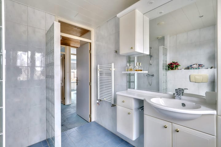 Foto 15 van Simon Koopmanstraat 146