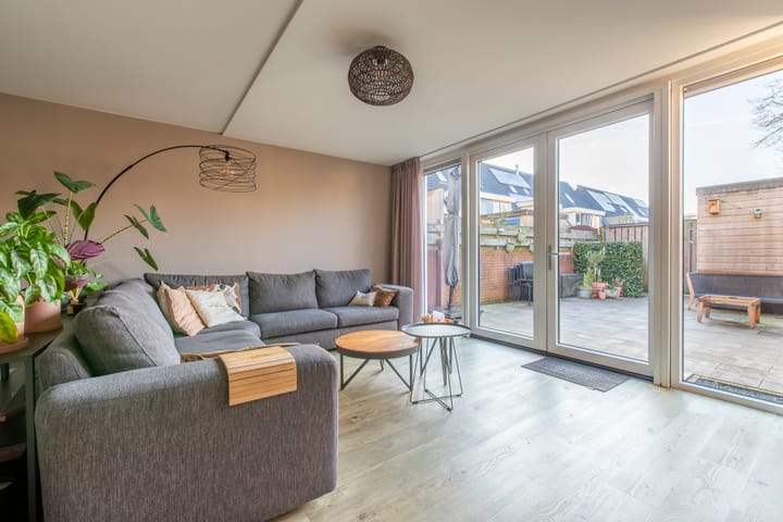 Photo 7 of Wezellaan 10