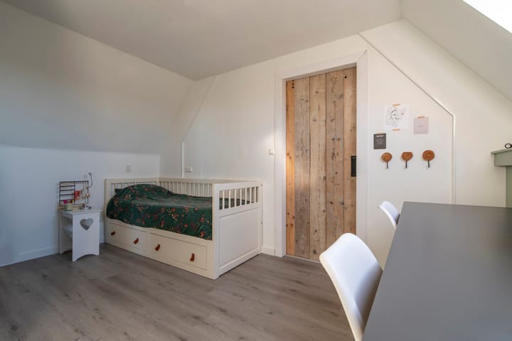 Photo 25 of Wezellaan 10