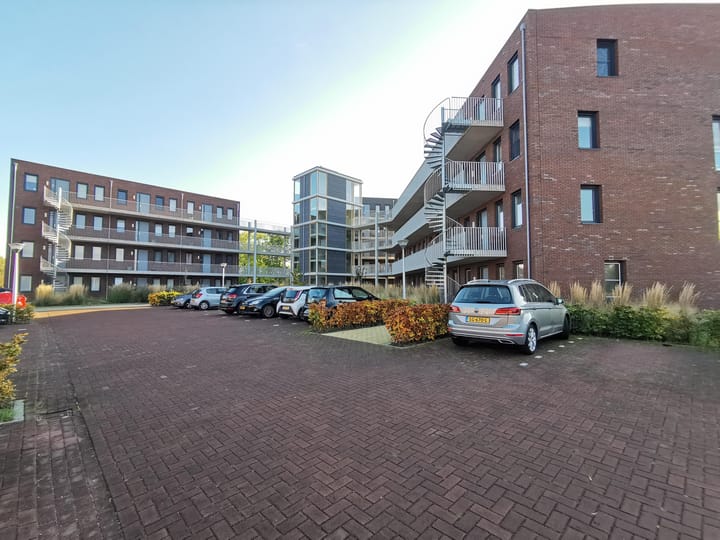 Foto 3 van Rentambt 30