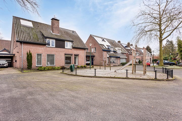 Foto 2 van Bernhardstraat 22