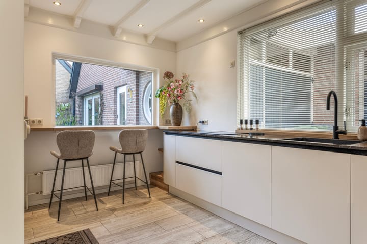 Foto 20 van Bernhardstraat 22