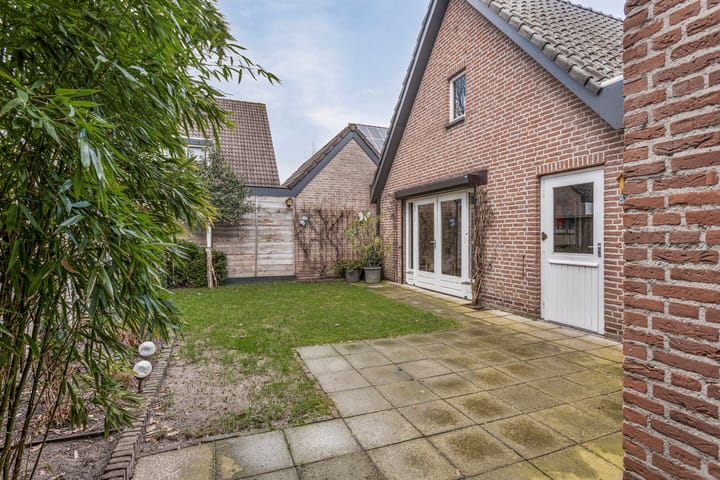 Foto 35 van Bernhardstraat 22