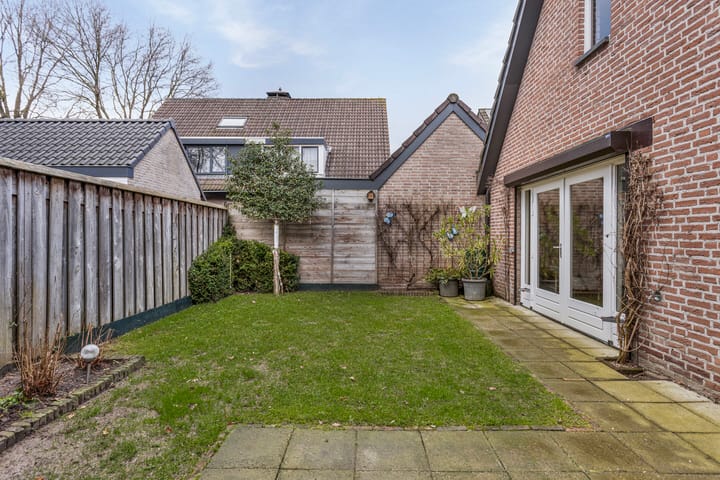 Foto 36 van Bernhardstraat 22