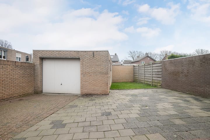 Foto 19 van Bachstraat 45