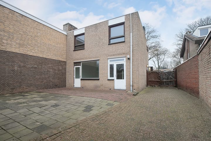 Foto 18 van Bachstraat 45