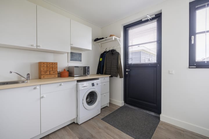 Foto 17 van Elise van Calcarhof 2