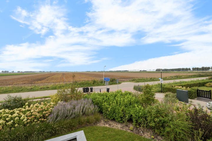 Foto 37 van Elise van Calcarhof 2