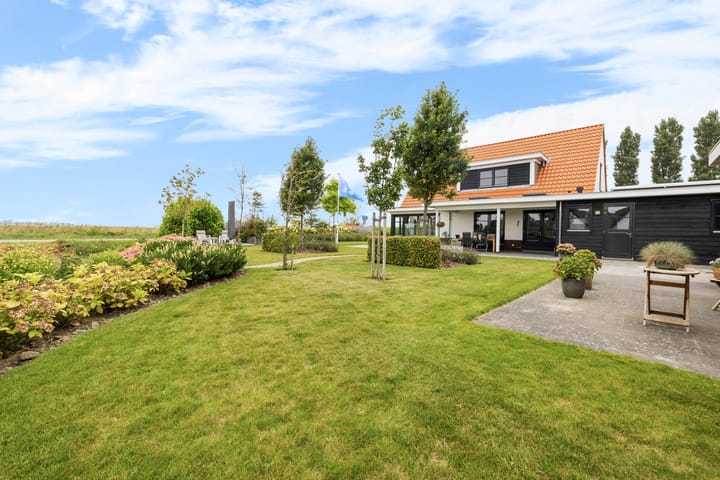 Foto 43 van Elise van Calcarhof 2