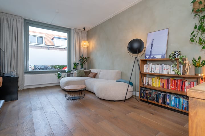 Foto 8 van Van Galenstraat 31