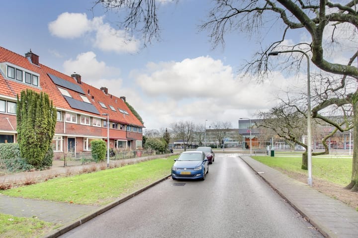 Photo 38 of Lorentzweg 181