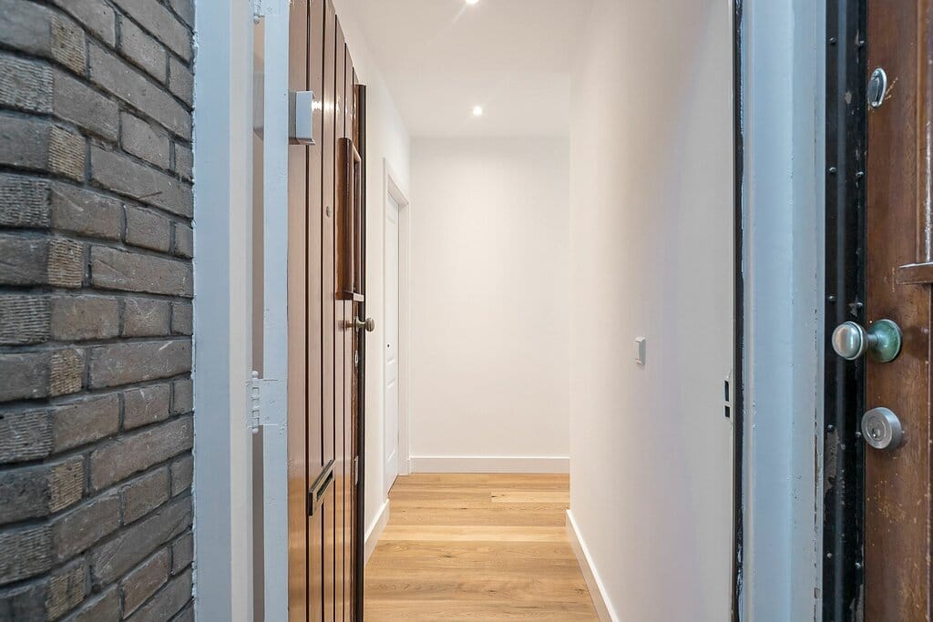 Foto 24 van Van Heutszstraat 99