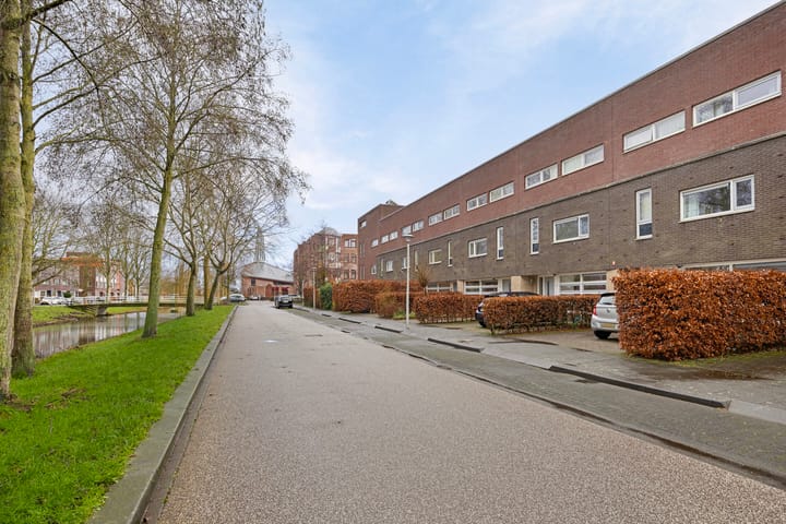 Foto 2 van Fonteinkruid 82