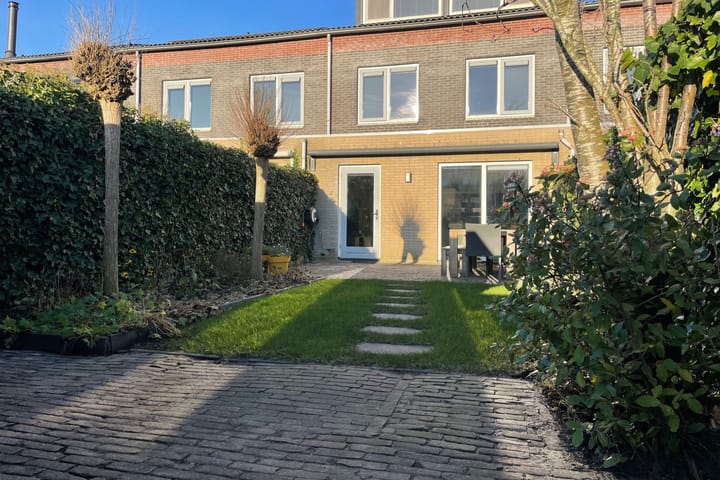 Foto 31 van Fonteinkruid 82