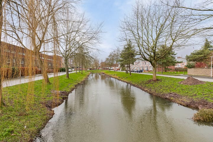 Foto 34 van Fonteinkruid 82