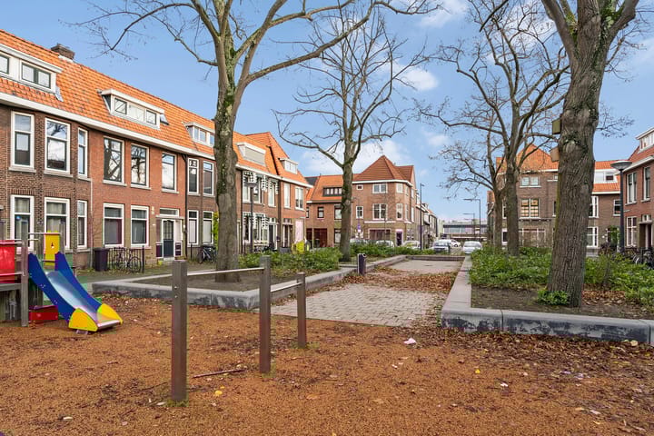 Foto 33 van Dirk van Wassenaarstraat 18-B