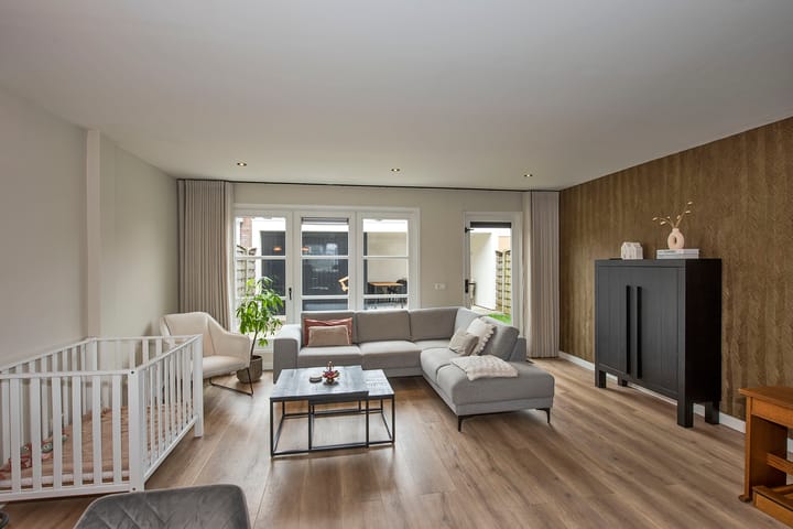 Foto 3 van Veeneslagen 91