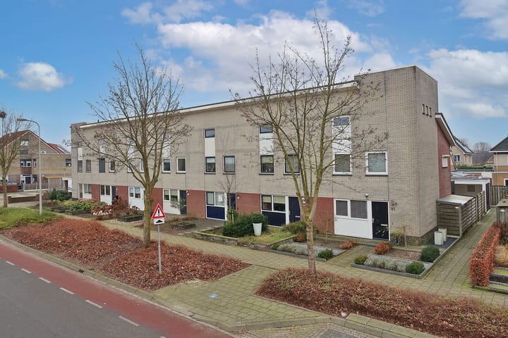 Photo 28 of Veeneslagen 91