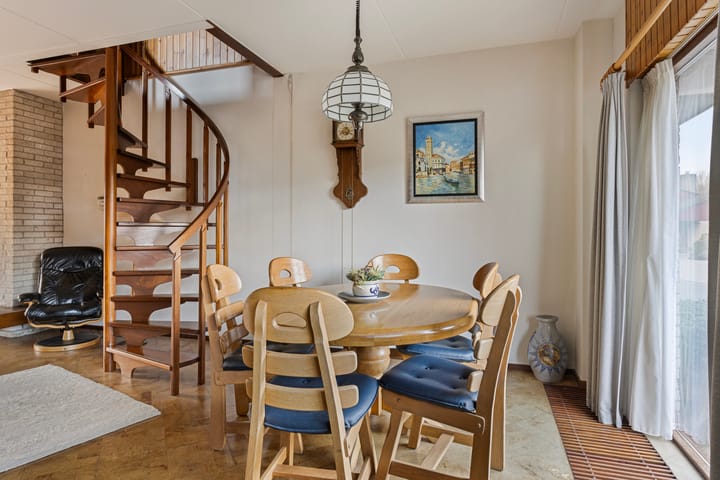 Foto 9 van Dr. Albert Plesmanloane 1