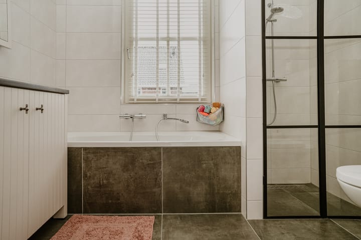 Foto 4 van Ir J H van Stuivenbergstraat 1