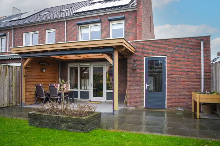 Foto 5 van Ir J H van Stuivenbergstraat 1