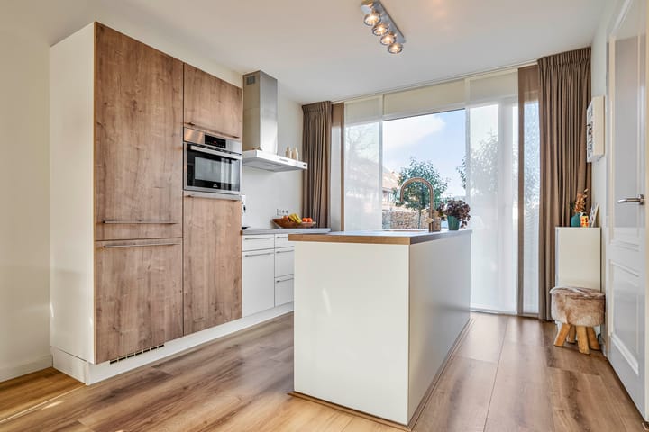 Photo 8 of Kapelaan Sleegersstraat 33