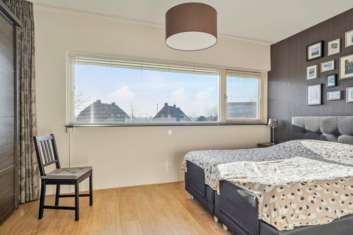 Photo 18 of Kapelaan Sleegersstraat 33