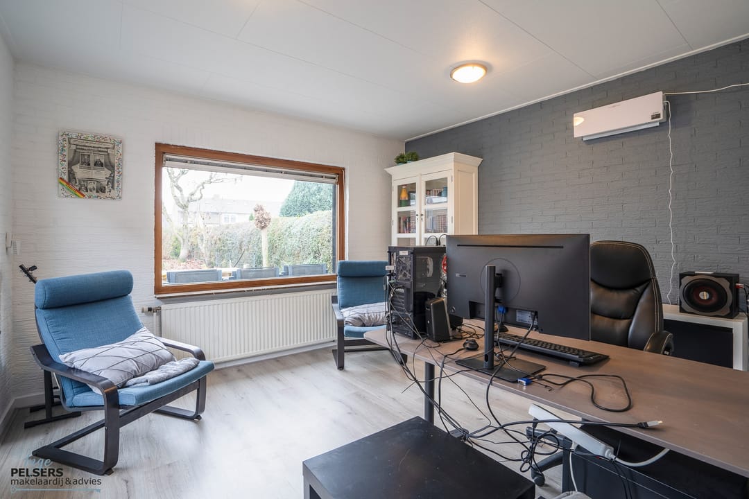 Photo 38 of Pater Claretstraat 9