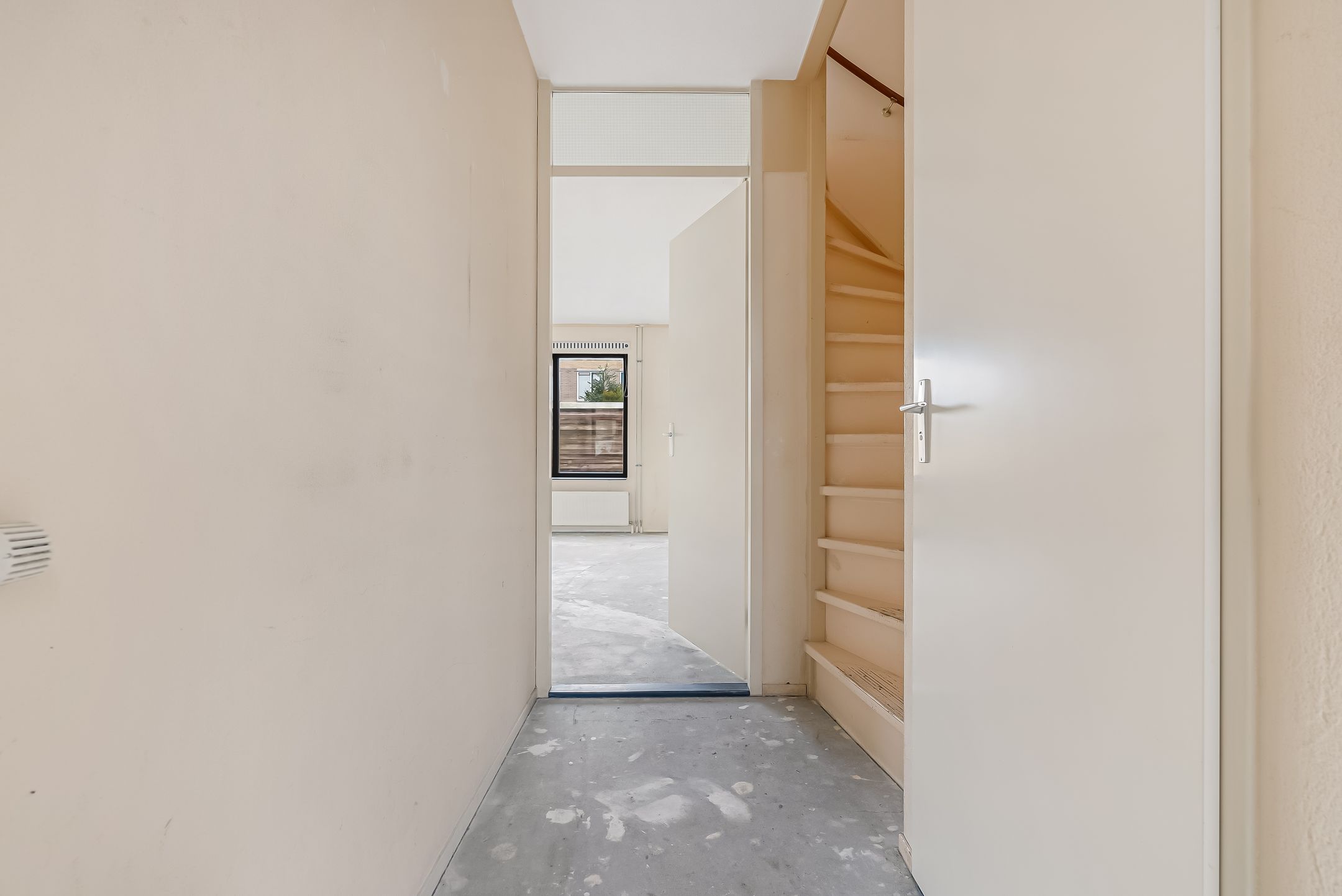 Photo 6 of Jacques Tatilaan 110