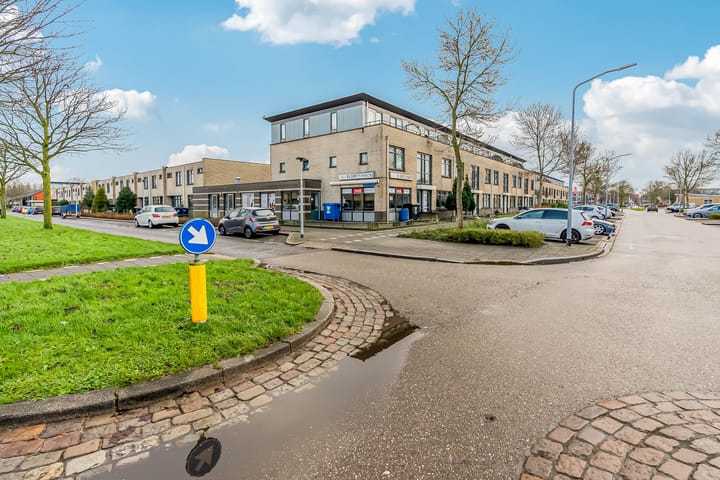 Foto 30 van Jacques Tatilaan 110