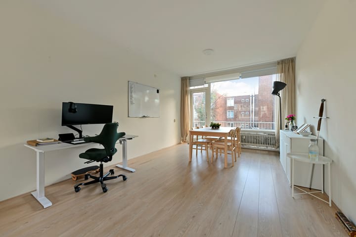 Foto 12 van Christiaan Huygensplein 8-1