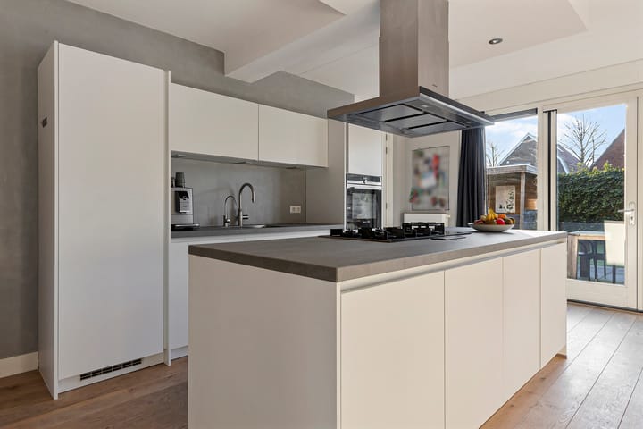 Foto 13 van Prof dr Cleveringastraat 36