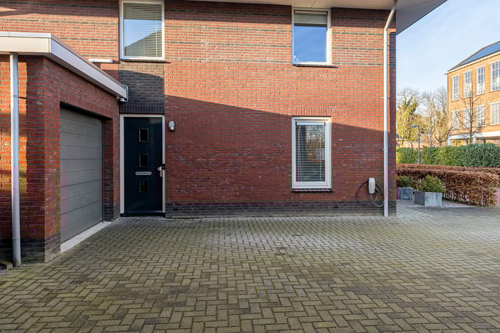 Foto 46 van Prof dr Cleveringastraat 36