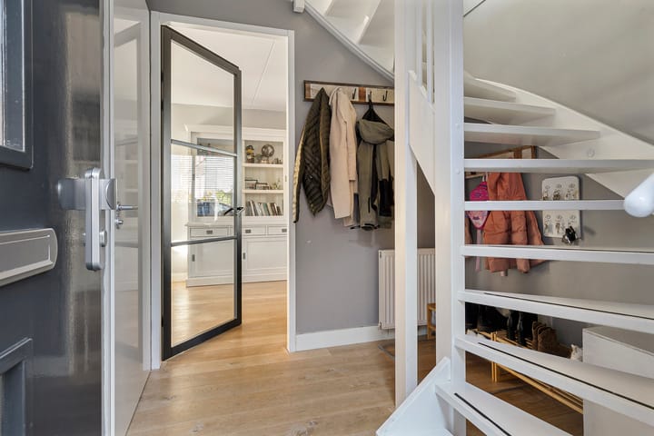 Foto 21 van Prof dr Cleveringastraat 36