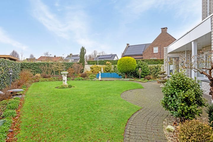 Foto 29 van Hoevenstraat 16