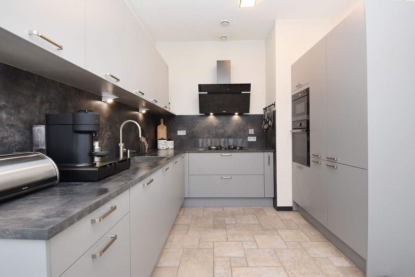 Foto 14 van Hoogeveenlaan 4-D