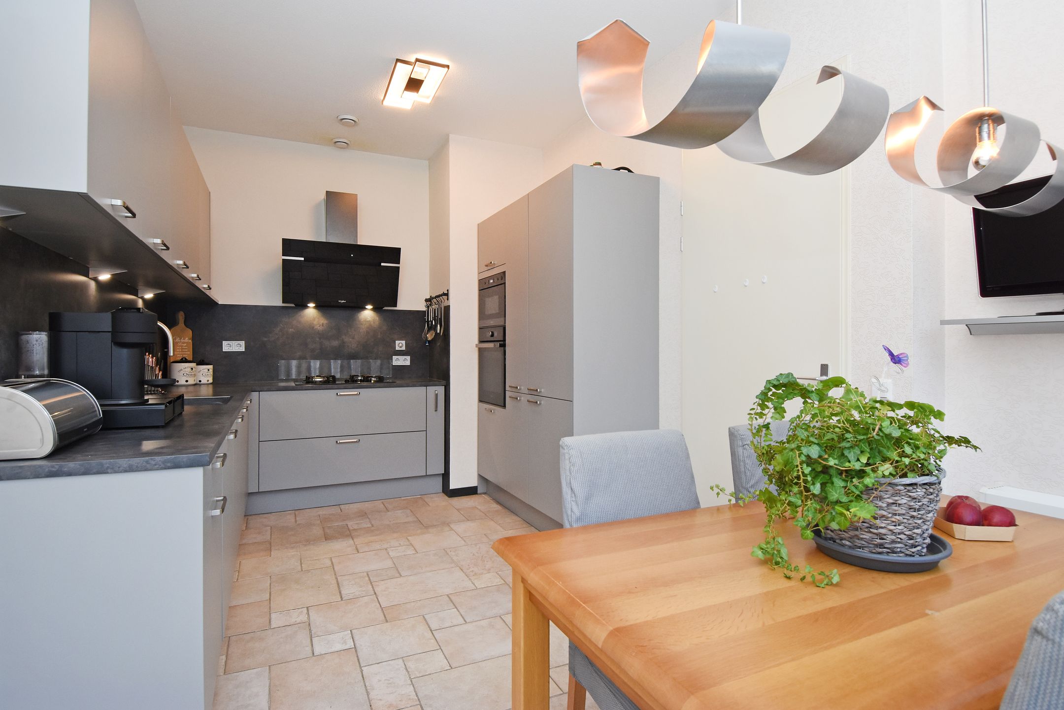 Foto 15 van Hoogeveenlaan 4-D